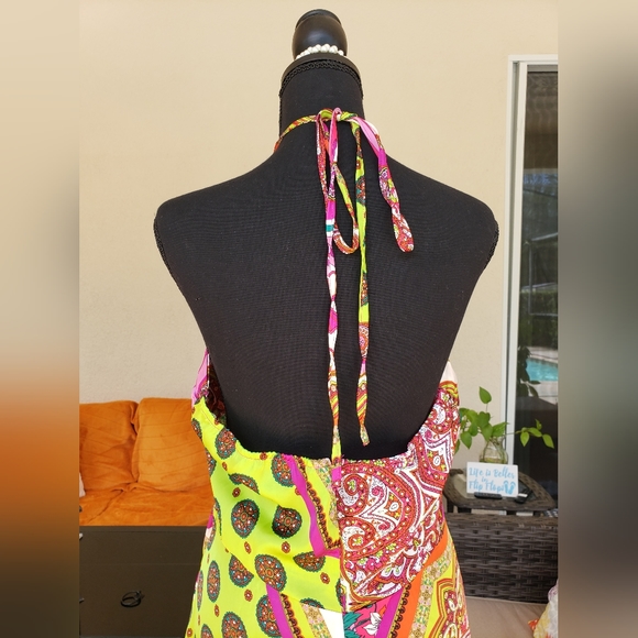 Dress - Picture 4 of 4